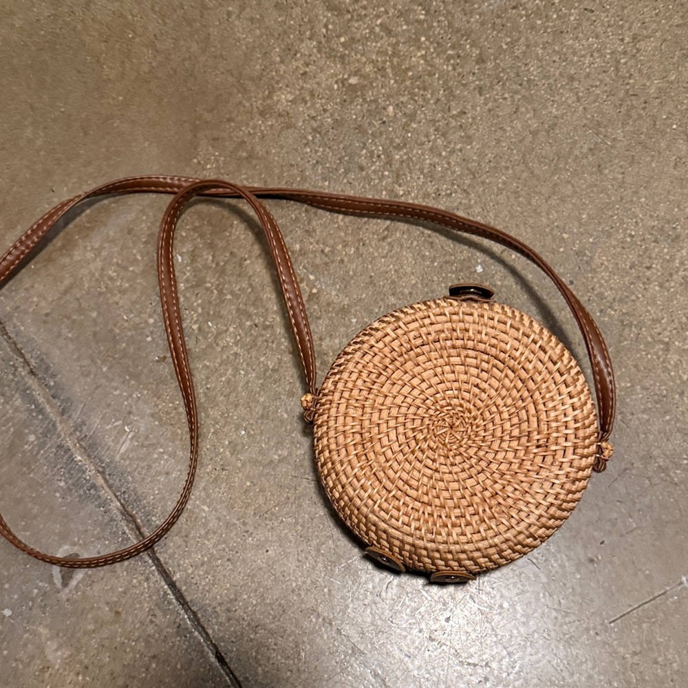Round Woven Tan Crossbody Bag